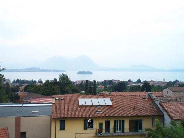 Baveno - ZONA BAVENO CENTRO VENDESI VILLA CON GIARDINO PRIVATO