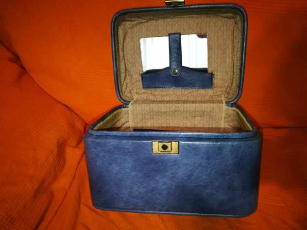 beauty case vintage blu con specchio rettangolare