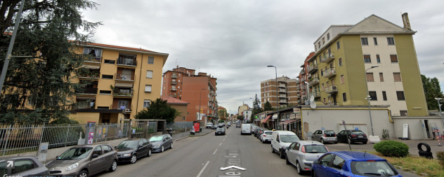 Bel monolocale ampio con balcone comodo per Milano