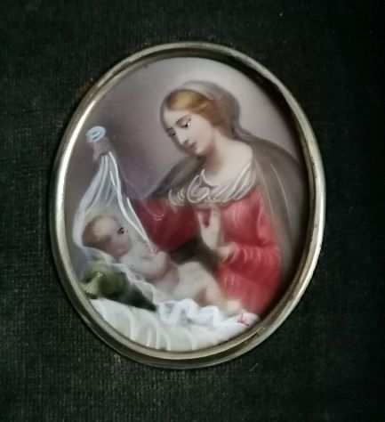 BELLA MINIATURA RAFFIGURANTE LA MADONNA COL BAMBINO, EPOCA 1900.