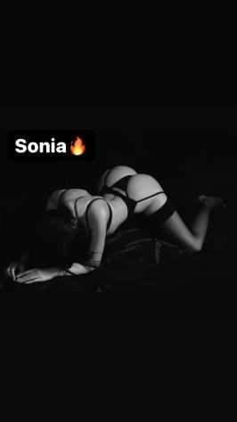 Belliacutesima Sonia , per un massimo piacere e un momento sensualissimo