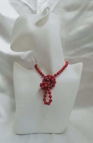 BELLISSIMA COLLANA IN AUTENTICO CORALLO ROSSO MEDITERRANEO CHIUSURA ARGENTO.