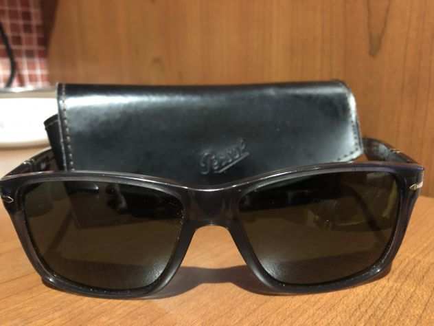 Bellissime occhiali da sole originali PERSOL modello 3195-S con custodia ottimo