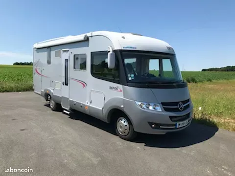 Bellissimo camper Rapido 996Mh di seconda mano