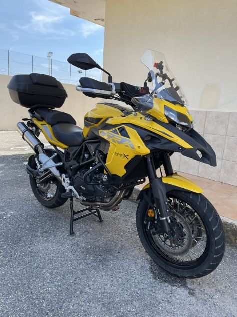 Benelli trk 502x full limited edition