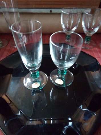 bicchieri calice cristallo gambo verde