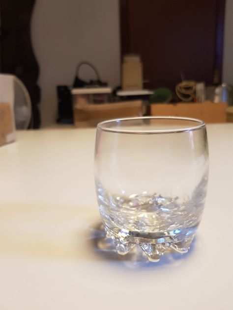 Bicchieri rotondi usati
