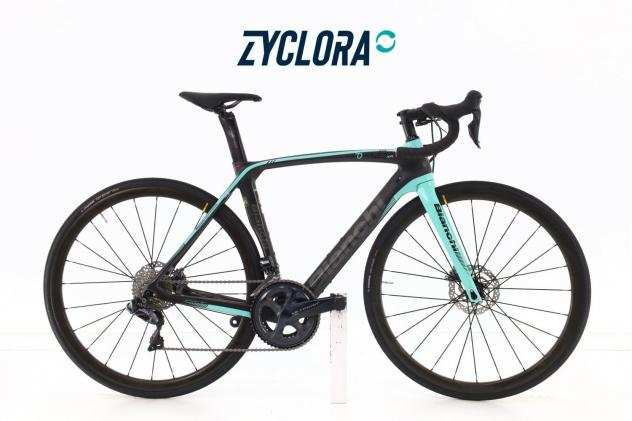 Bici da corsa Bianchi Oltre XR3 carbonio Di2 11V