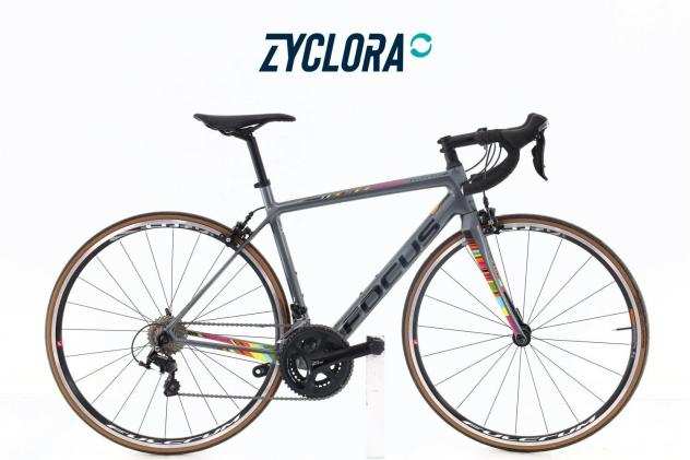 Bici da corsa Focus Izalco Race carbonio