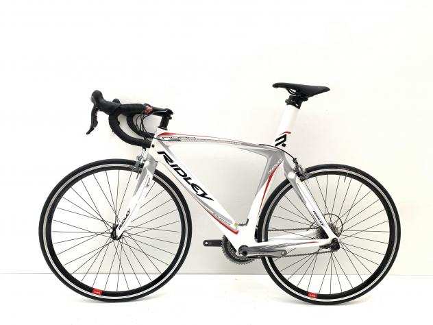 Bici da corsa Ridley Noah Carbonio