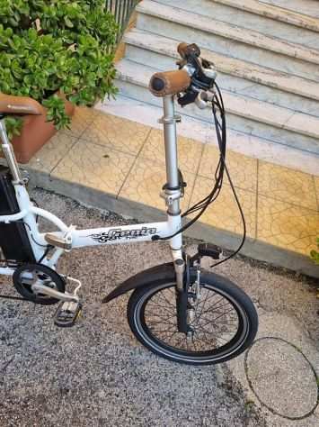 BICI ELETTRICAE-BIKEPIEHEVOLE AMMORTIZZATA 20 36V13AH TUTTO NUOVO