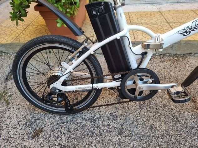 BICI ELETTRICAE-BIKEPIEHEVOLE AMMORTIZZATA 20 36V13AH TUTTO NUOVO