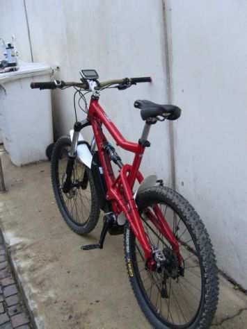 BICI ELETTRICHE E BIKE CUSTOM ENDURO,DH,GRAVEL E STRADA