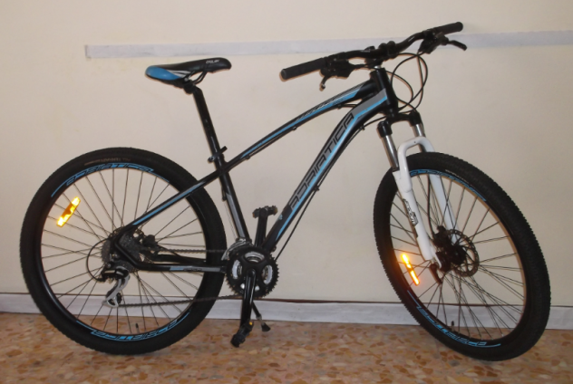 Bicicletta ADRIATICA 27.5 MTB con freni idraulici a disco ...