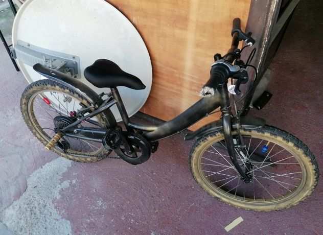 Bicicletta bimbo 16 pollici con cambio 6 rapporti