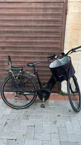 Bicicletta elettrica da donna con 2 batterie