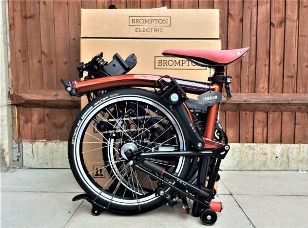 Bicicletta elettrica pieghevole BROMPTON M6L.