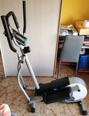 Bicicletta ellittica magnetica BH Fitness