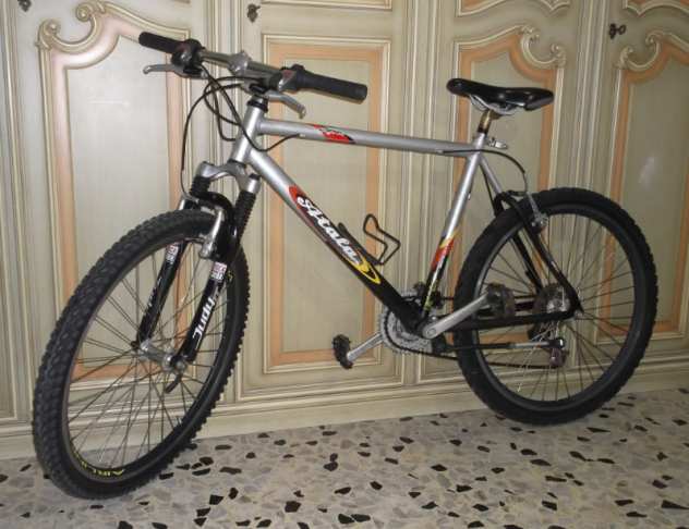 Bicicletta Hardtail ATALA Fire 26 Mtb in alluminio.