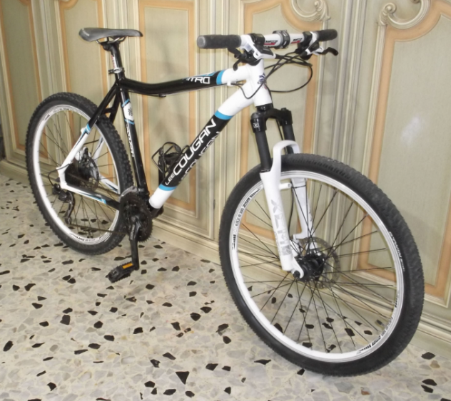 Bicicletta Mtb L. COUGAN con freni idraulici  a disco - 26 - in alluminio