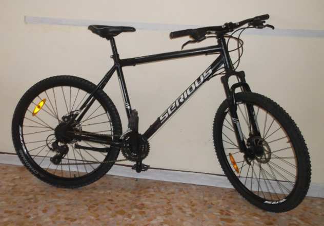 Bicicletta SERIOUS 27,5 Mtb, con freni disco, dalluminio.