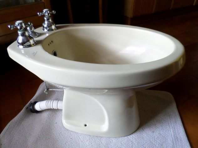 BIDET IDEAL STANDARD color CHAMPAGNE serie ELLISSE