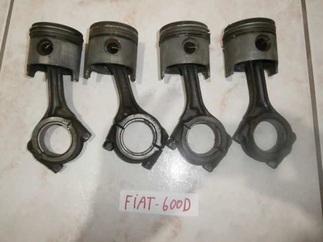 BIELLE E PISTONI PER FIAT 600d FANALONA RIF.4060547 CONNECTING RODS AND STRIPS