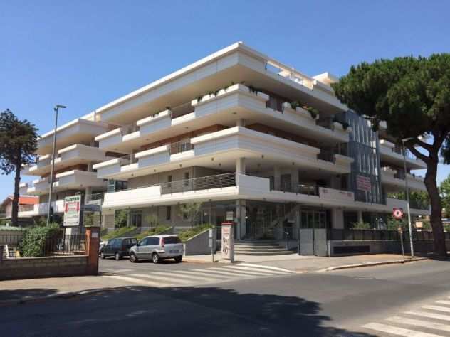 BILOCALE con AMPIO TERRAZZO 40mq - ROMA SUD