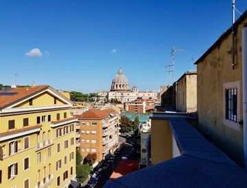 BILOCALE CON GIARDINO PRIVATO  SAN PIETRO