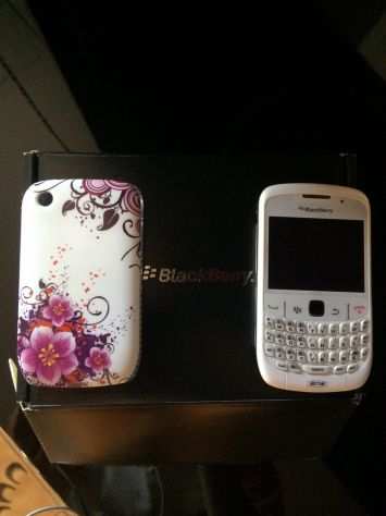 BlackBerry curve 8520 White