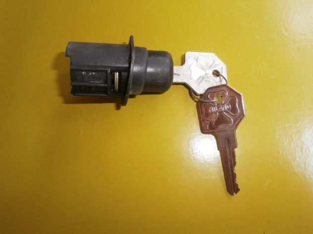 BLOCCHETTO SERRATURA COFANO BAULE POSTERIORE ALFETTA 2000 ALFA 75 giulietta