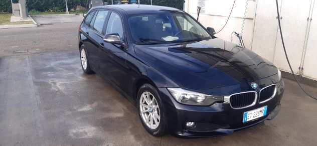 Bmw 318 tourig 2014