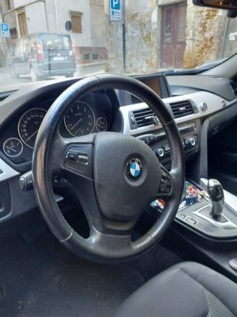BMW 318d touring automatica