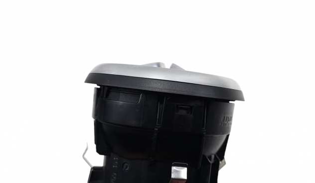 BOCCHETTA ARIA CENTRALE MERCEDES Classe A Serie (W176) A1768300354 (1218)