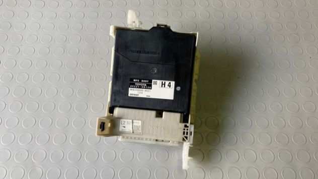 Body computer Toyota Yaris Hybrid del 2014 (89221-0D120)