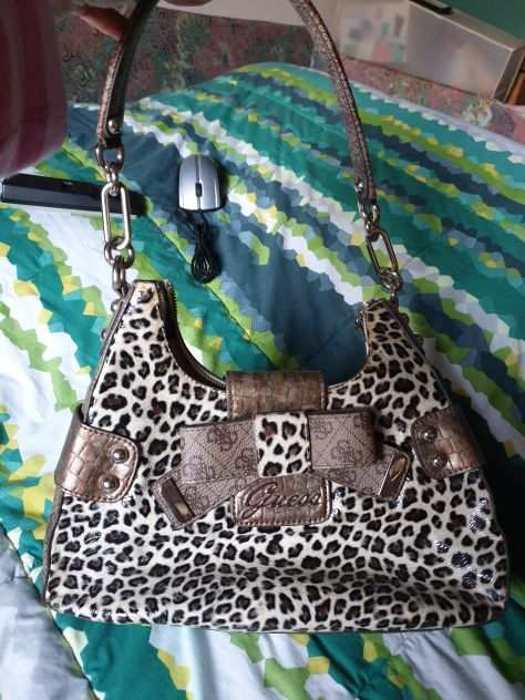 Borsa guess