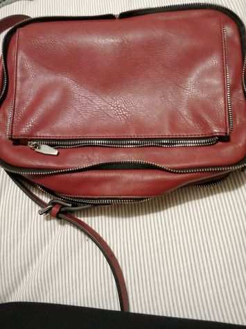 Borsa tracolla bordeaux Zara Trafaluc