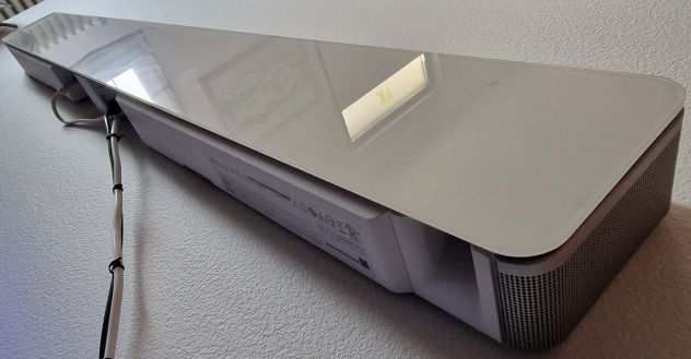 Bose Smart Soundbar 700 colore bianco artico con tecnologia wireless senza fili