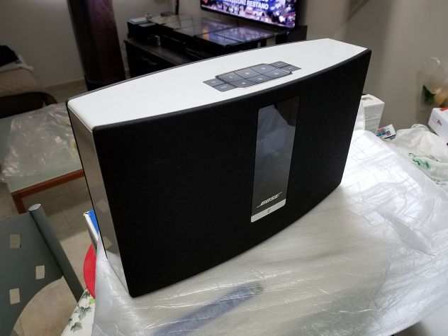 Bose SoundTouch 20 Bianco Nuovo e telecomando (solo provato)