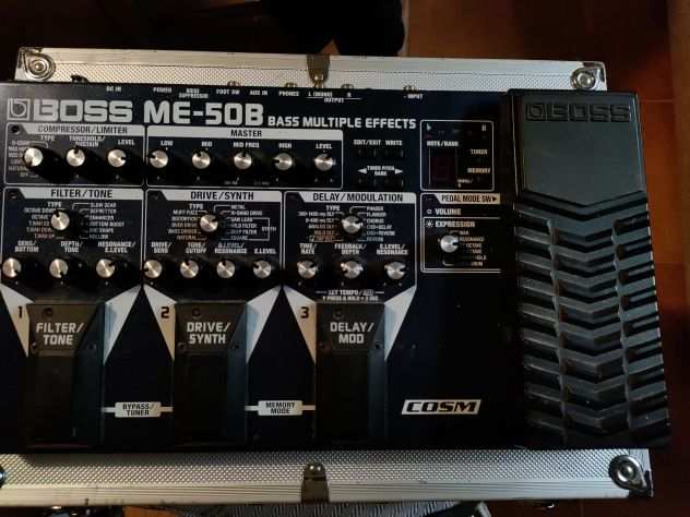 Boss ME 50B - multieffetto per basso
