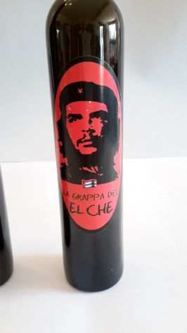 Bottiglia con grappa di Che Guevara