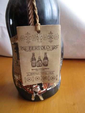 Bottiglia di BAROLO anno 1968 Bertolo