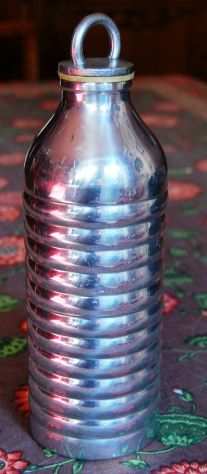 bottiglia in alluminio vintage