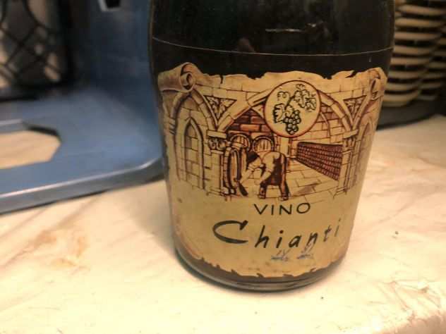 Bottiglia vino Chianti, 0,75L 1981