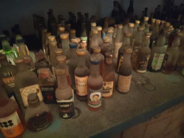 Bottiglie mignon da collezione