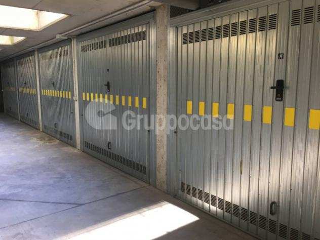 Box  Garage di 15 msup2 in vendita a Milano