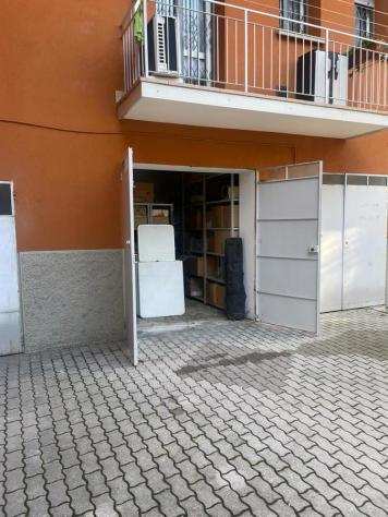 Box in vendita a Bologna - 1 locale 12mq