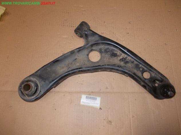 BRACCIO OSCILLANTE SOSP. ANT.D. CITROEN C3 (A51) Meccanica Assale Tiranteria Braccio oscillante ant. d CITROEN - C3 - 01-10-2009 - 01-10-2016, CIT