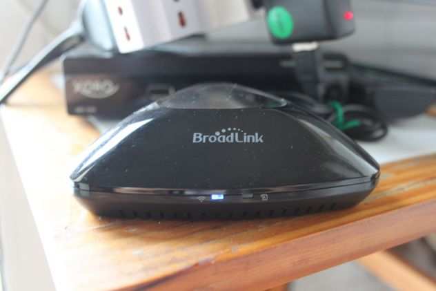 Broadlink RM Pro() PlusTelecomando Universale Remoto WiFi IR RF 2,4G alexa
