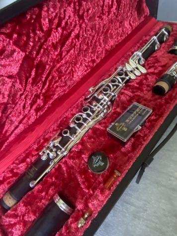 Buffet Crampon R13 Prestige tonalitagrave LA pari al nuovo con accessori - Prestige - Numero di oggetti 1 - Clarinetto in si - Francia - 1970